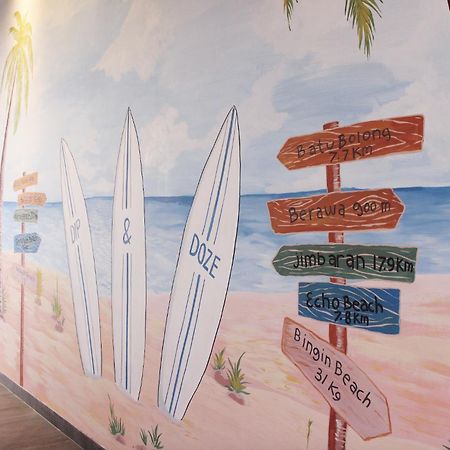 Dip & Doze Living Hostel Canggu  Luaran gambar