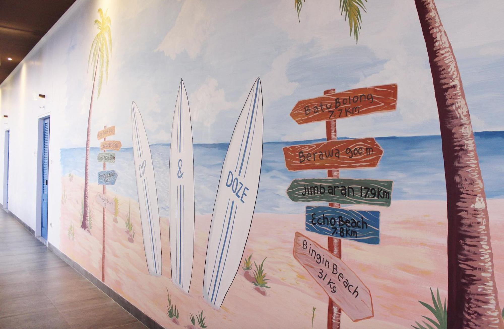 Dip & Doze Living Hostel Canggu  Luaran gambar