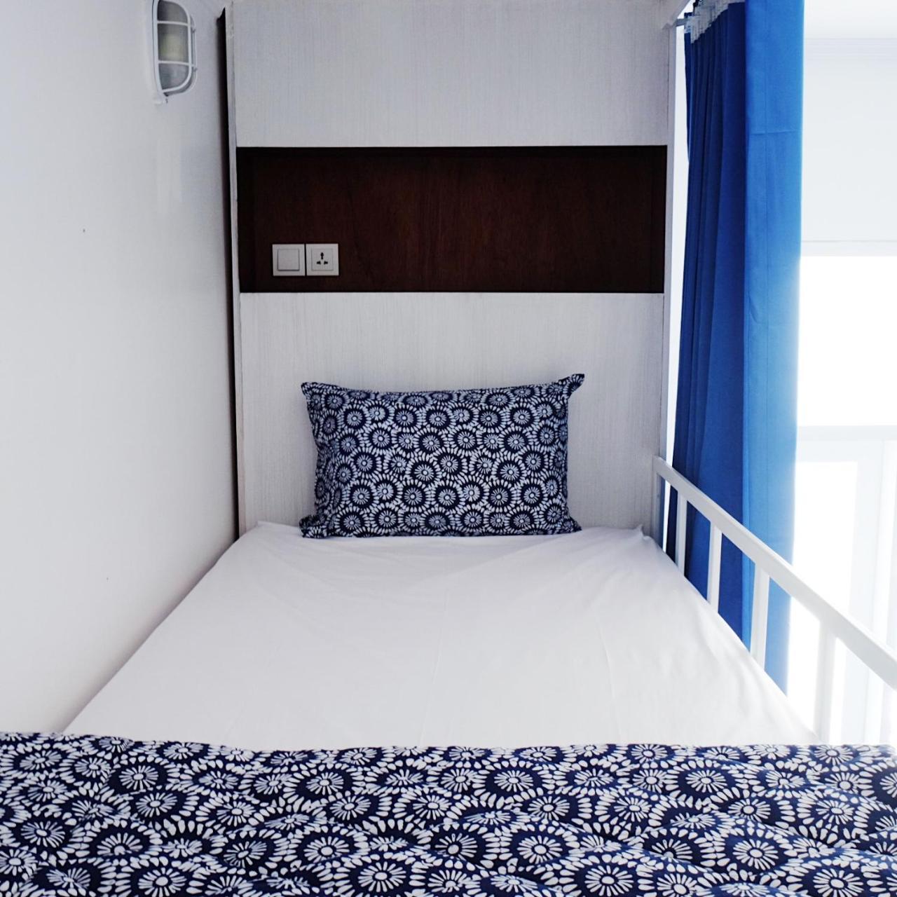 Dip & Doze Living Hostel Canggu  Luaran gambar